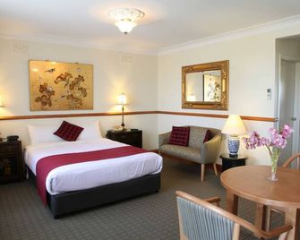 Three Explorers Motel - קטומבה - חדר שינה