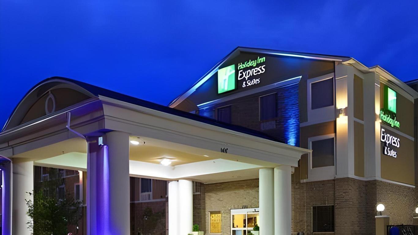 Holiday Inn Express & Suites Belle Vernon