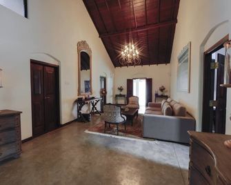 Satiana Collection Tangalle - Godellawela - Living room