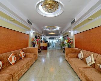 Royal King Resort - Patna - Lobby