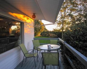 Linden Homestead - Stanley Bridge