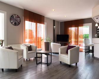 The Originals City, Hôtel La Terrasse, Tours Nord - טור - לובי