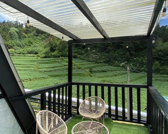 Zaa Villa - Wonosobo - Balcon