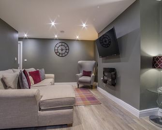 Gillygate Boutique Apartment- Stunning City Centre 1 Bedroom Apartment - York - Living room