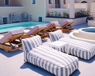 Akron Ariston Suites - Akrotiri - Pool