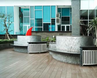 Best Price Brooklyn Apartment Near Ikea Alam Sutera - Tangerang City - Lobby