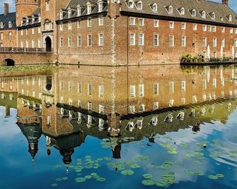 Romantik Parkhotel Wasserburg Anholt - Isselburg