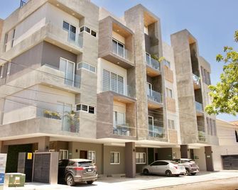 Paseo Lomas, muy céntrico y equipado a 5 min playa - Mazatlán - Building