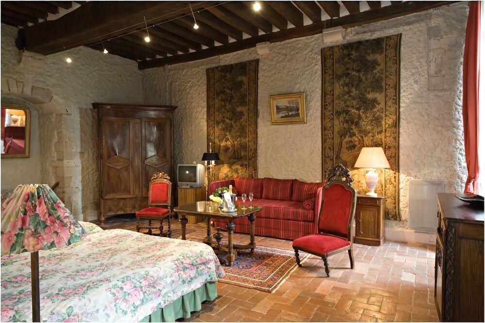 شاتوه ديبالاكوريكس