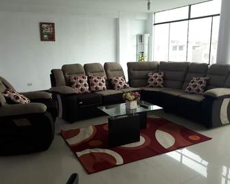 The house of the tourist 4 - Lima - Living room