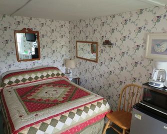Windjammer BY The Sea - Hampton - Bedroom