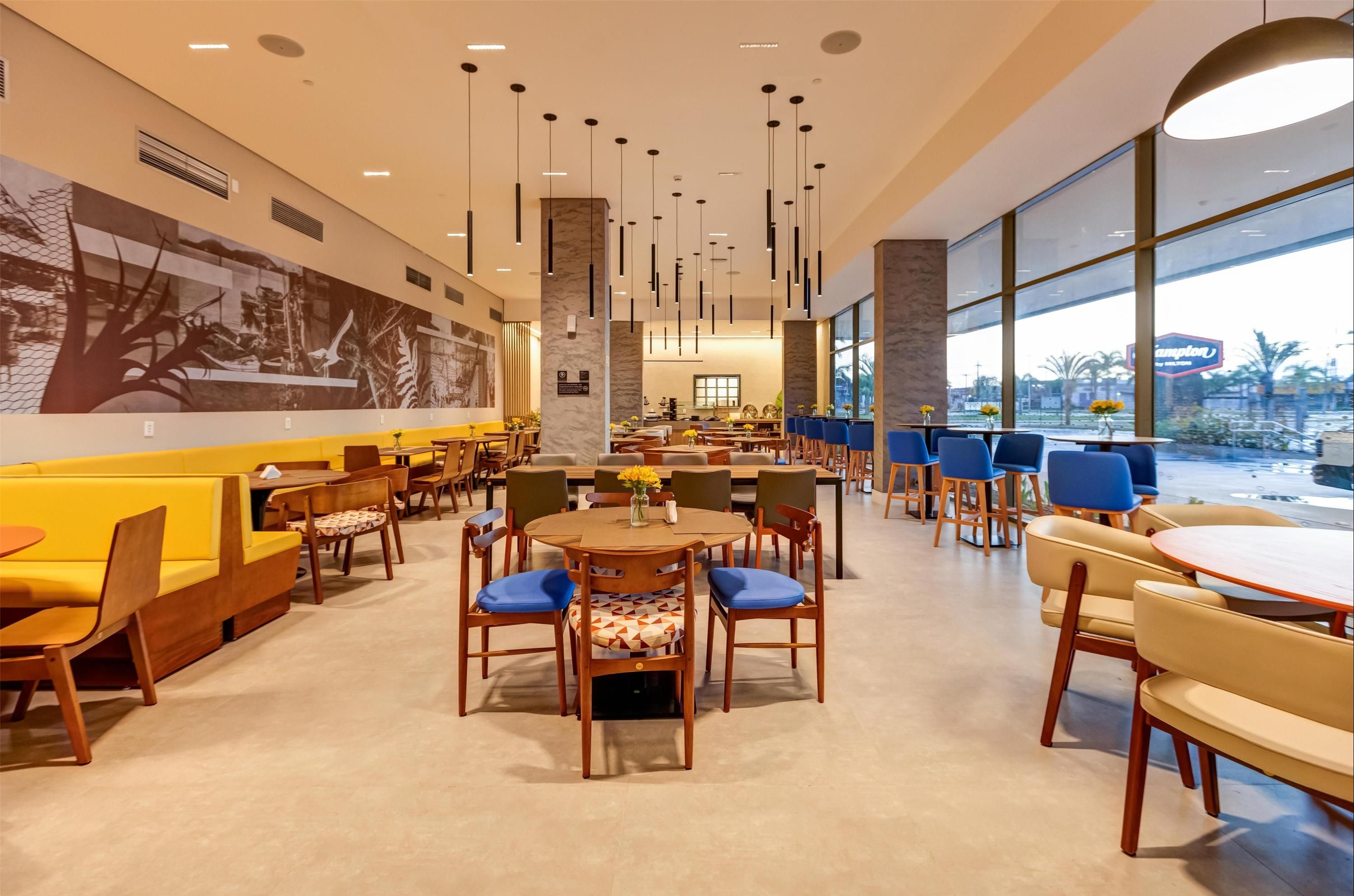 Hampton by Hilton Caraguatatuba Serramar - Caraguatatuba - Restaurant