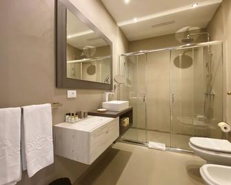 Hotel Tamerici - Marciana Marina - Bathroom