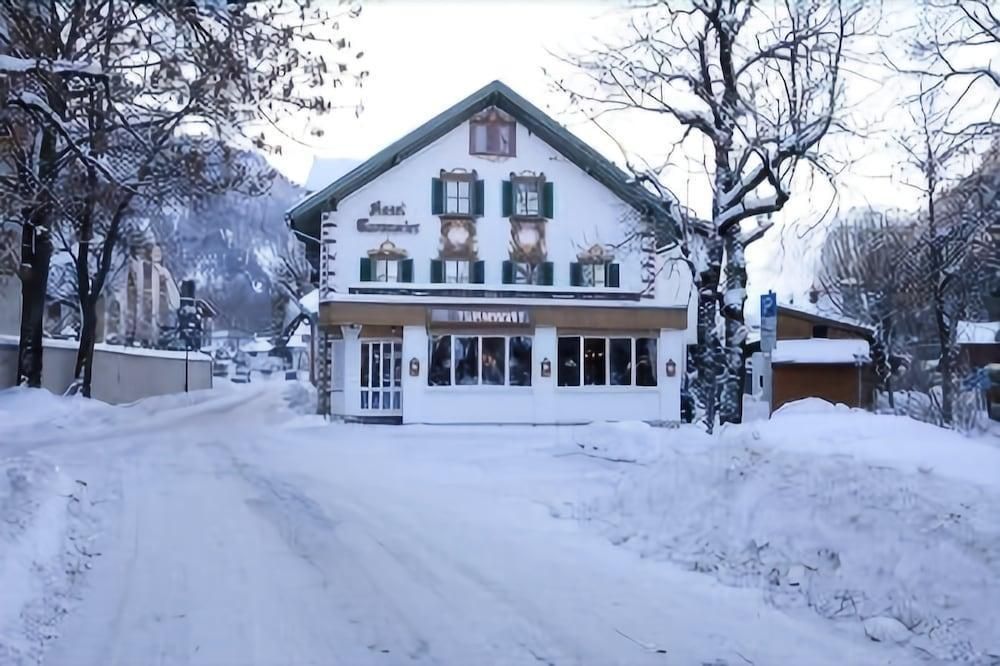 Akzent Hotel Turmwirt - אובראמרגאו - בניין