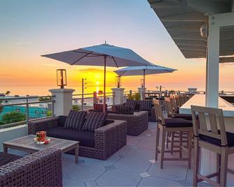 Berkeley Beach Club - Saint Pete Beach - Balkón