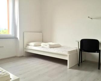 Apartments Sik 2 - Koper - Ložnice