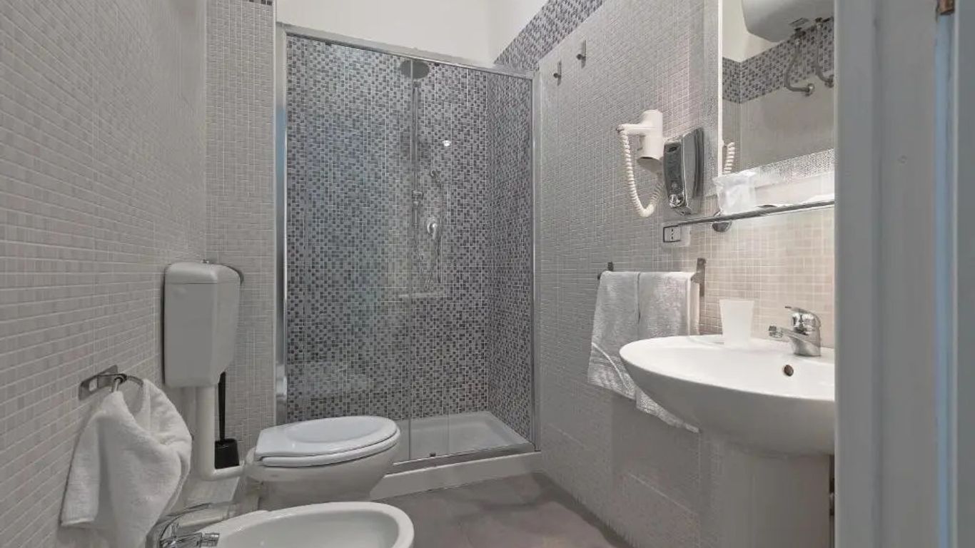 أفيا آرت آند رومز