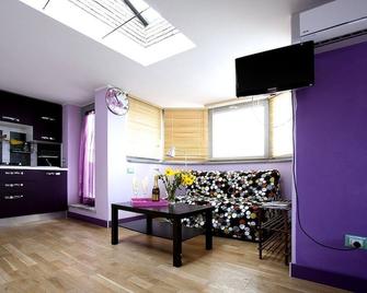 Axia Terme B&B - Viterbo - Wohnzimmer