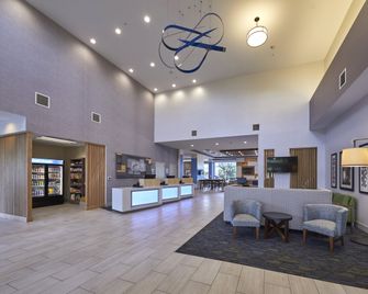 Holiday Inn Express Eugene - Springfield By IHG - Springfield - Lobby