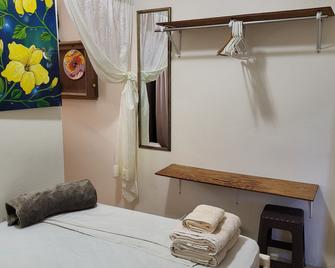 Hacienda Tropical Guest House - Belmopán - Habitación