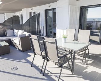 Ocean View Apartment - Near Arenales Beach - Elx - Balcone