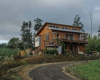 Eagle's Landing - Port Angeles - Budova