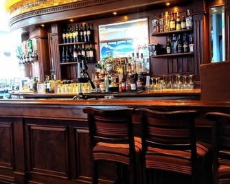 Lakeside Manor Hotel - Virginia - Bar