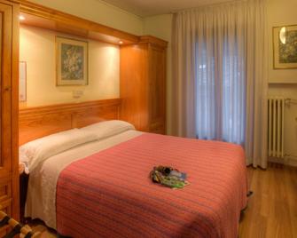 Hotel Edelweiss - Pré-Saint-Didier - Bedroom