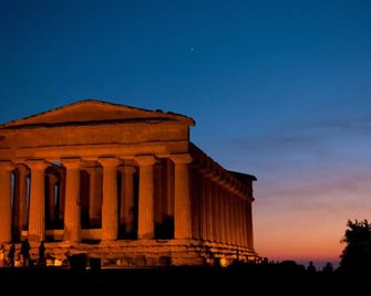 Hotel Dei Pini - Porto Empedocle