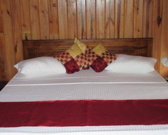 Drop Hostel - Kandy - Bedroom