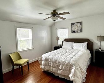 Charming 3-bedroom house by Capitol Hill DC - Washington, D.C. - Bedroom