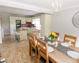 Kilkeeran Lodge - Partry - Essbereich
