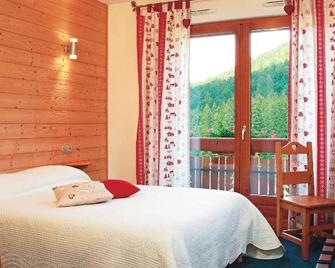 Hôtel Le Vétiné - Le Valtin - Schlafzimmer