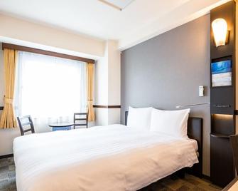 Toyoko Inn Toyama-eki Shinkansen-guchi No.2 - טויאמה - חדר שינה