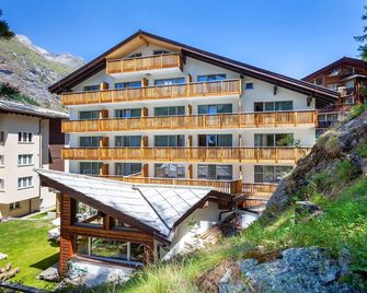 Hotel Jägerhof - Zermatt - Building