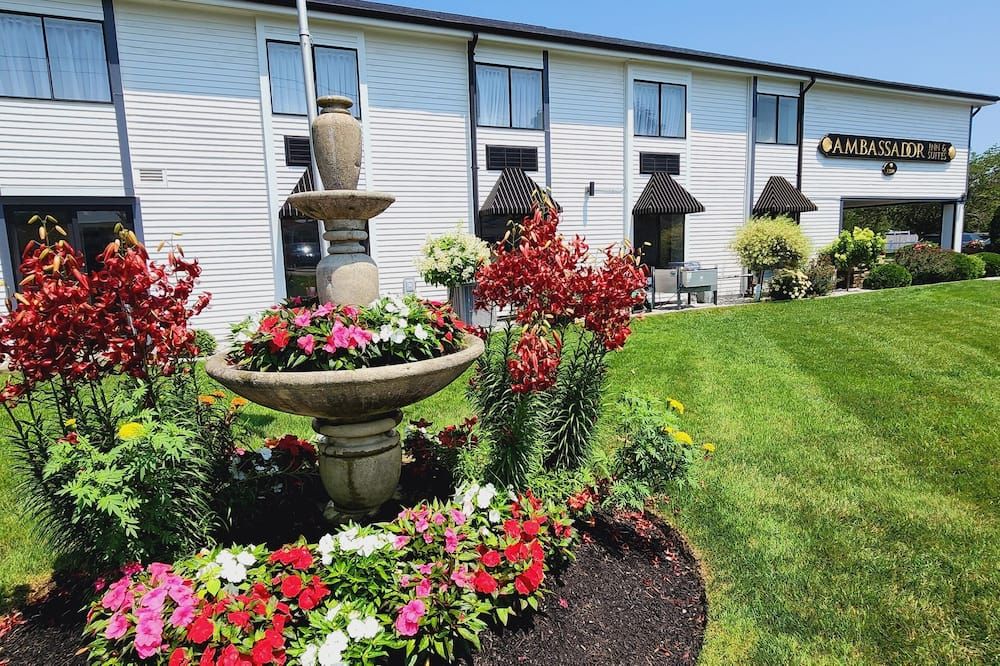 Ambassador Inn and Suites - South Yarmouth - Bygning