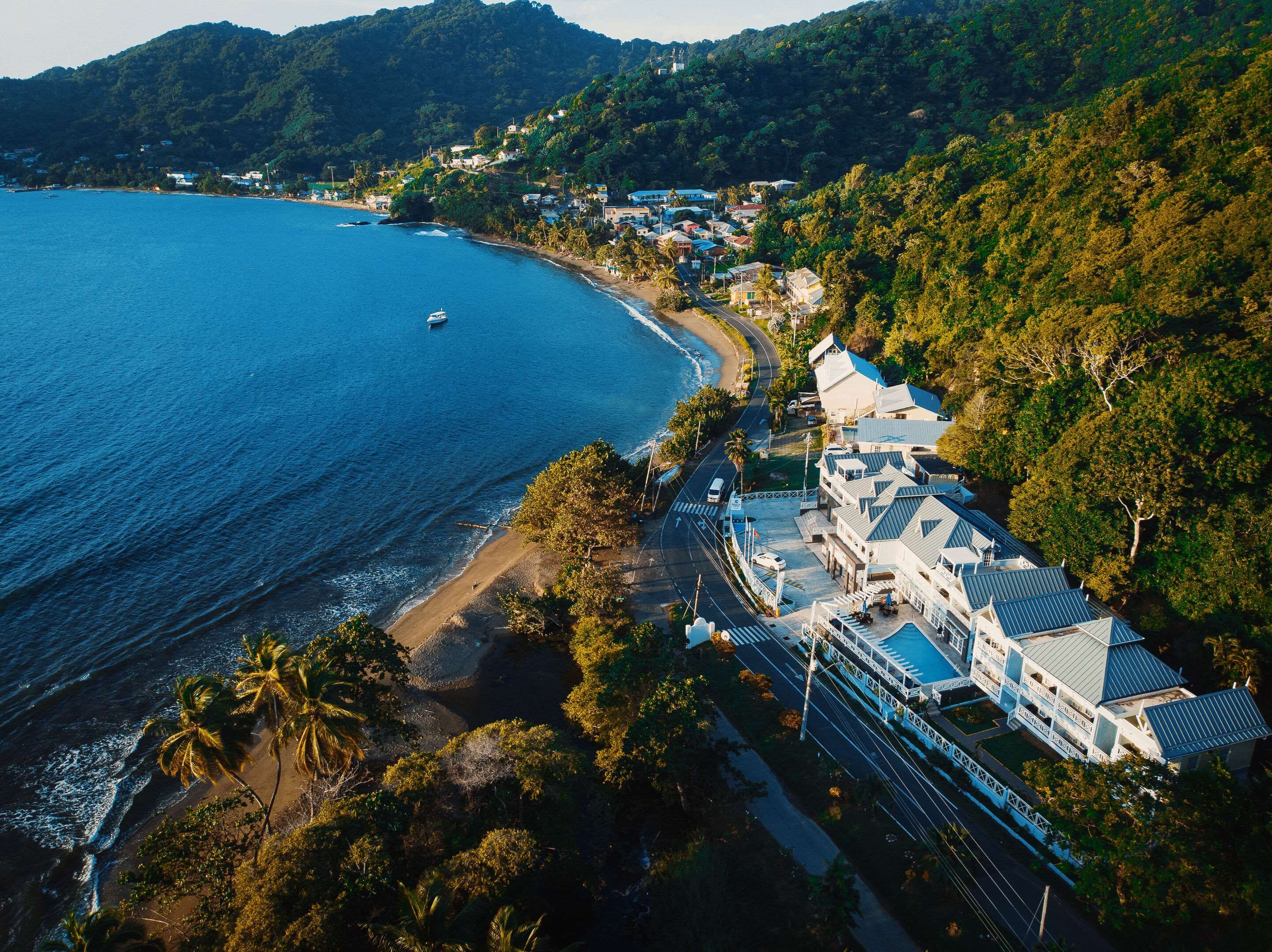 Manta Lodge Resort, an Ascend Collection Resort - Speyside - Building