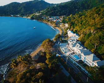 Manta Lodge Resort, an Ascend Collection Resort - Speyside - Building