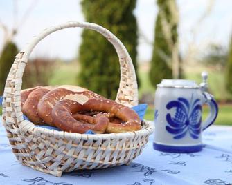 Gäste- und Boardinghaus Klara Birnbaum - Erlangen - Restaurante