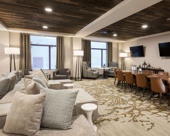Pomeroy Inn & Suites Prince George - Prince George - Lounge