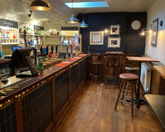 The Black Swan Hotel - Leyburn - Bar