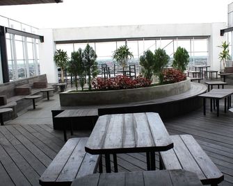 Harris Hotel Pontianak - Pontianak