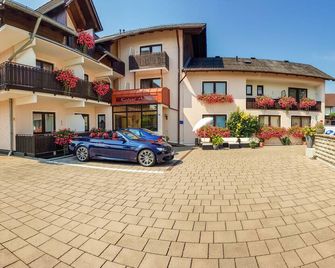 Kurhotel Anders - Bad Füssing - Byggnad