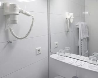 Hotel Find - Stuttgart - Bathroom