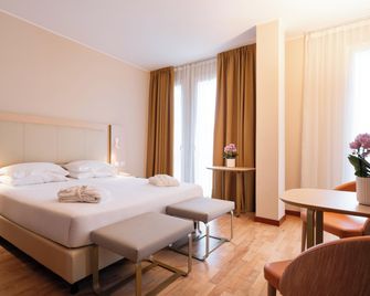 Hotel Raffaello - Milan