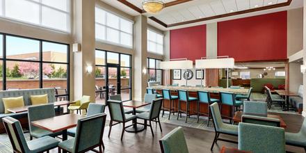 Image of hotel: Hampton Inn & Suites Frederick/Fort Detrick