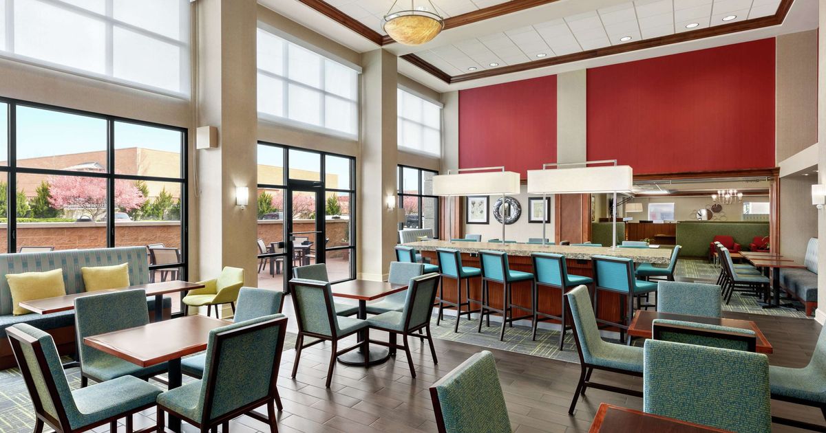 Hampton Inn & Suites FrederickFort Detrick à partir de 105 €. Hôtels à