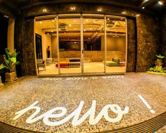 Comet Hotel Surat Thani - Surat Thani - Patio