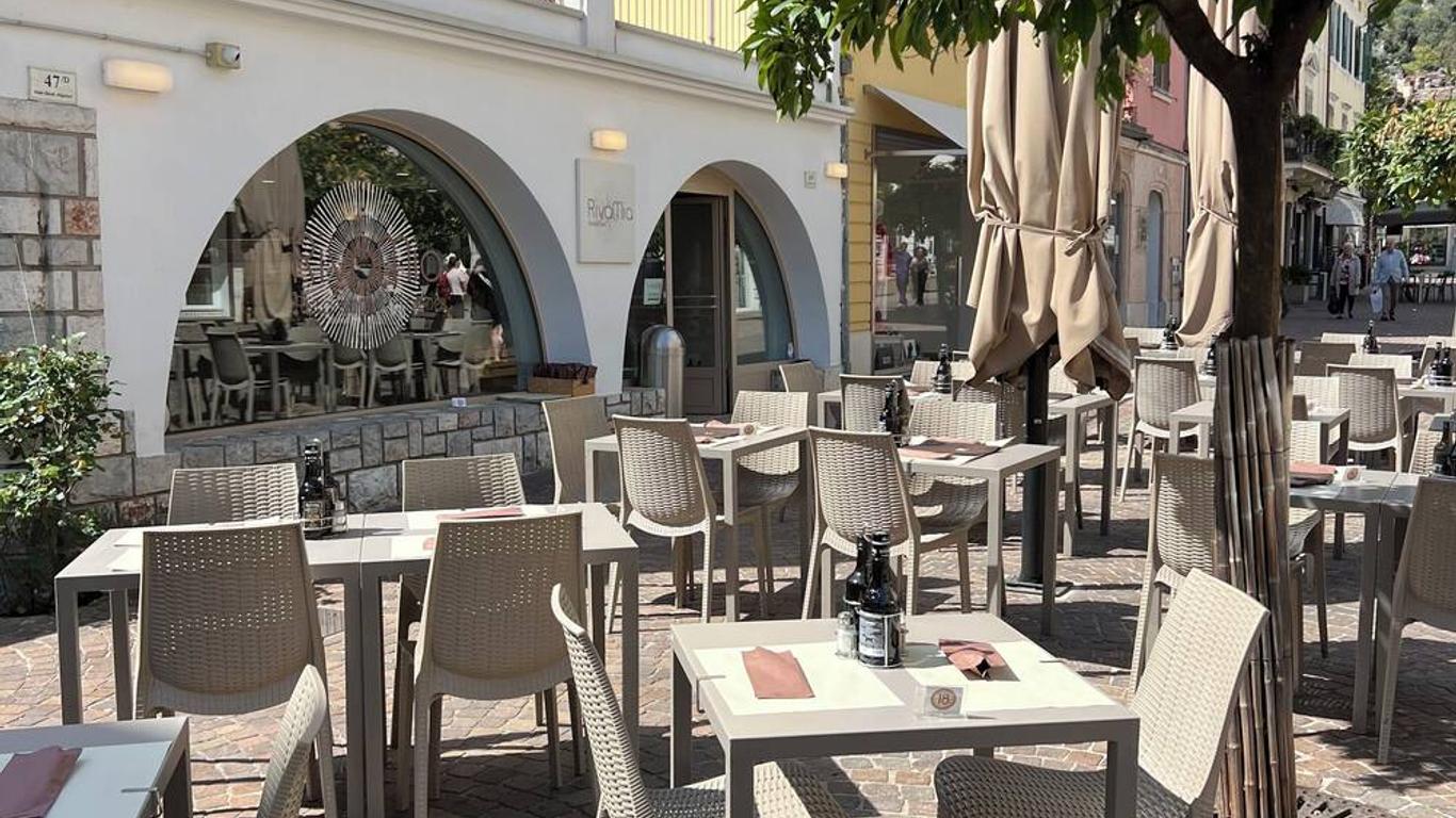 Hotel Rivamia