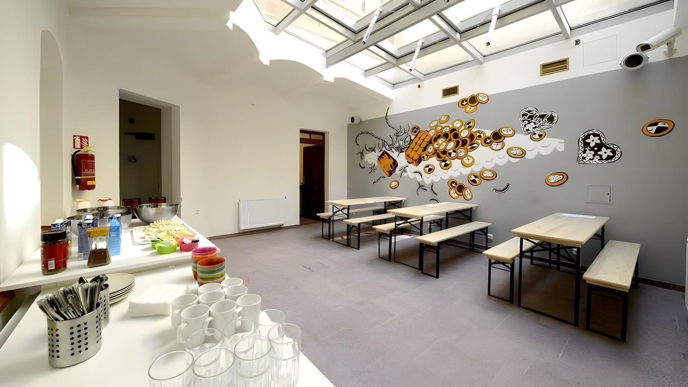 Safestay Prague Charles Bridge